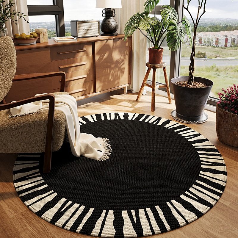 Round Loop Pile Rug